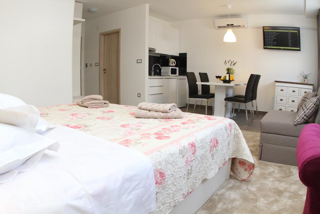 Studio Apartments Mirakul Split Kamer foto